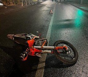 В Казани водителя питбайка в результате ДТП с серьезными травмами госпитализировали в РКБ