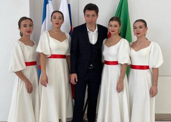 Артисты Арт-резиденции «Созвездие-Йолдызлык» выступили перед участниками СВО в военном госпитале