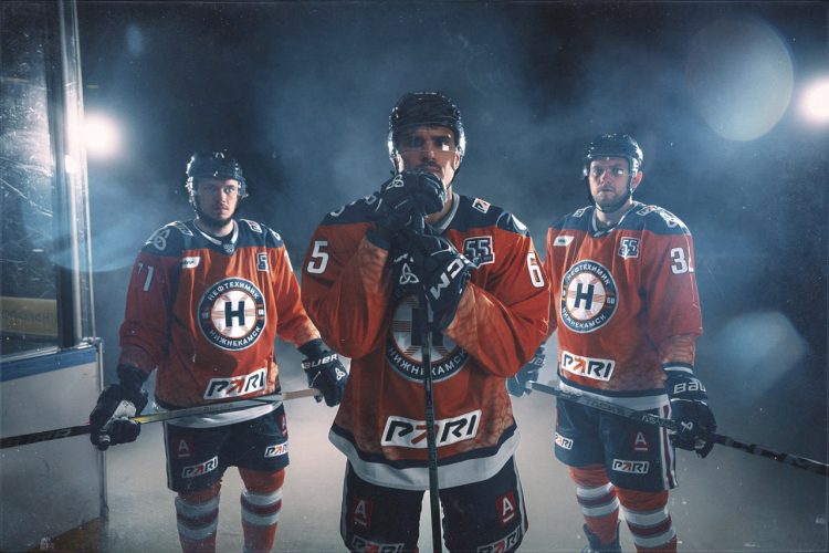 ХК «Нефтехимик» представил ретро-форму к юбилею клуба