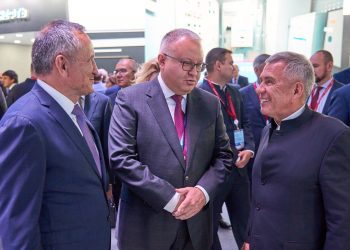 Минниханов провел встречу с вице-премьером Правительства России