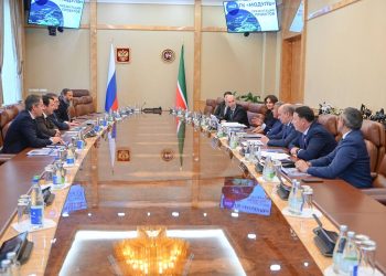 Минниханов обсудил с представителями Корпорации Туризм.РФ реализацию проекта «Казань марина»