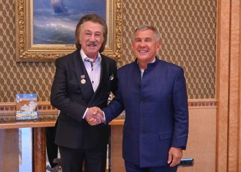 Минниханов встретился с художественным руководителем группы «Ялла»