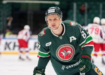 Шипачев оформил 900 очков в КХЛ