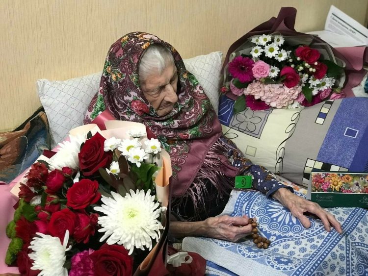 Самой старшей долгожительнице Альметьевска исполнилось 105 лет