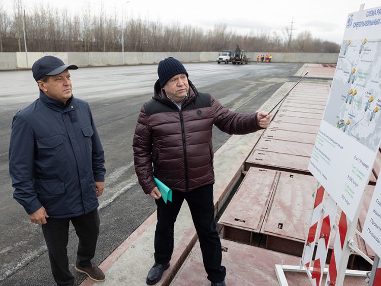 Мэр Казани оценил готовность новой снегоплавильной станции