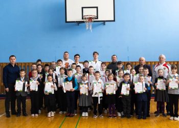 В селе Антоновка школьникам вручили первые пояса дзюдо