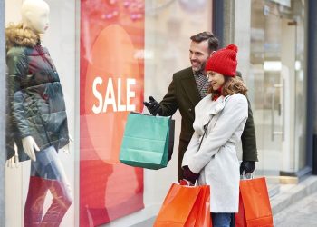 Эксперты рассказали, как сэкономить на скидках