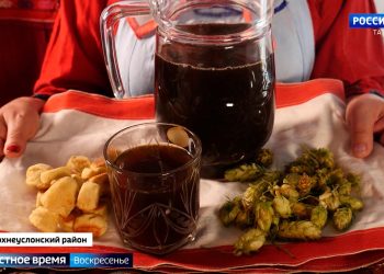 «Мы сохраняем традиции, которые нам передали мамы»: татарстанцы рассказали, как отметили День народного единства