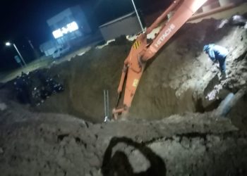 В Татарстане рабочего насмерть засыпало грунтом