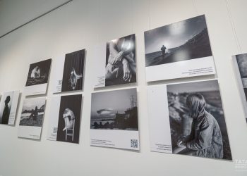 В Казани открылась фотовыставка о детях с ВИЧ