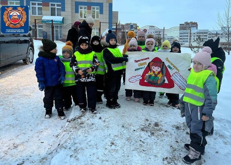 В Альметьевске прошла акция «Автокресло — детям!»