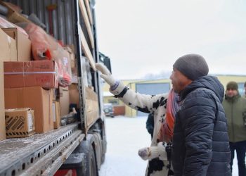 Глава Нижнекамского района лично повез 40 тонн гумпомощи бойцам и жителям ДНР и ЛНР