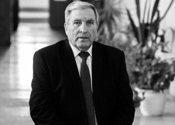 В Альметьевске скончался заслуженный учитель Татарстан Альфис Хузин