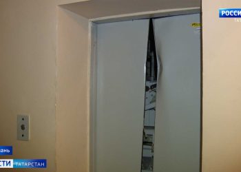 Жители дома на Спартаковской опасаются пользоваться лифтом после его падения