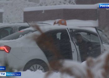 Из-за снегопада в Казани стоимость такси поднялась почти до 1 тыс. рублей