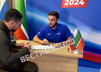 Зарипов поставил подпись в поддержку Владимира Путина