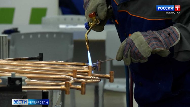 Минниханов: Татарстан традиционно показывает высокие результаты в состязаниях по профмастерству