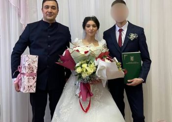 Камартдинов поздравил участника СВО из Буинска со свадьбой