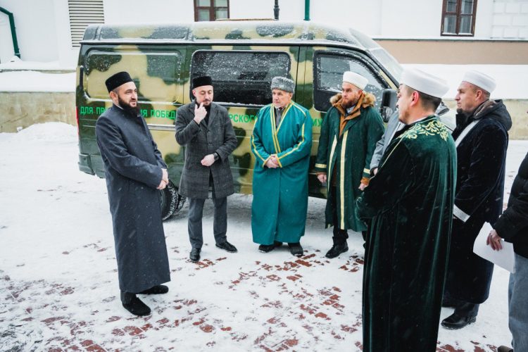 Имамы из Арска купили бронированную «Газель» для татарстанцев, находящихся в зоне СВО