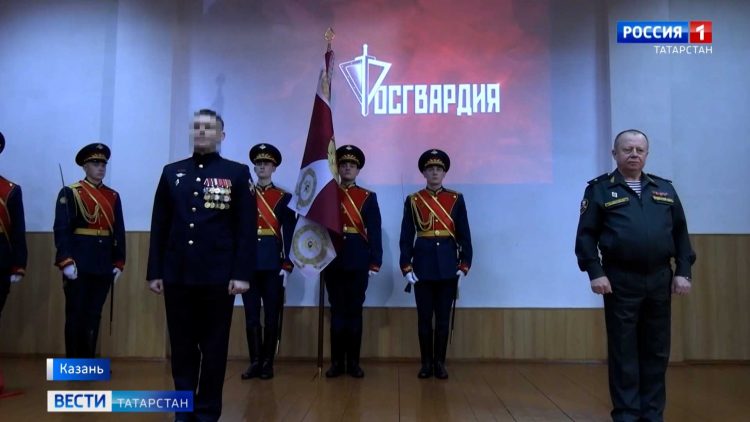 Воинской части Росгвардии в Казани вручили боевое знамя