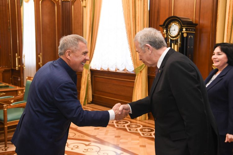 Минниханов встретился с мэром Анкары