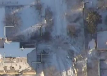 «Ланцет» уничтожил укрытую за домом украинскую самоходную артустановку