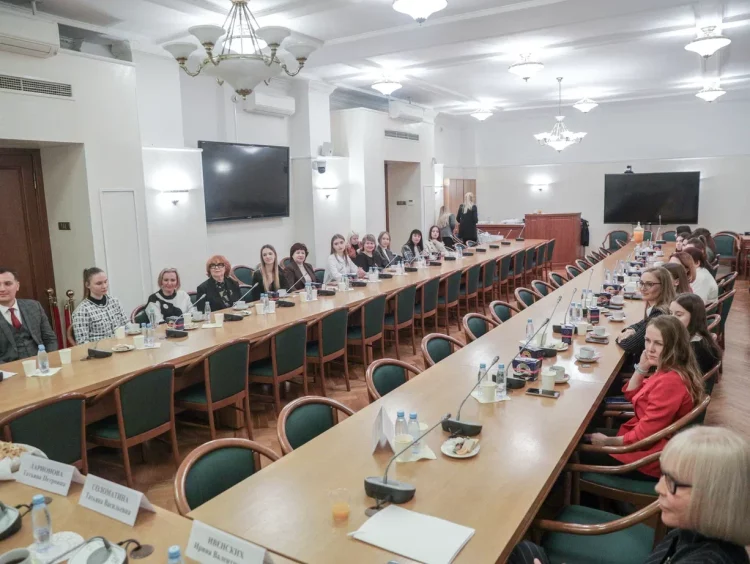 Студенты и преподаватели из Татарстана и других регионов встретились в Госдуме