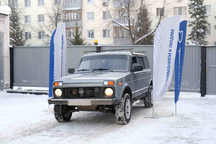 Участникам СВО из Казани отправили автомобиль «Нива»