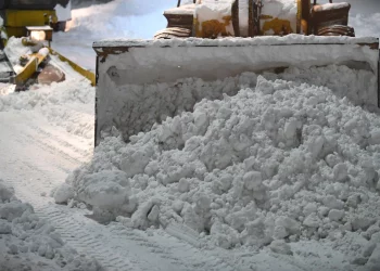 В Казани расчистят дороги с маршрутами общественного транспорта к концу недели