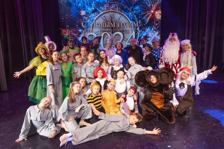 Арт-резиденция «Созвездие-Йолдызлык» представила спектакль для семей участников СВО