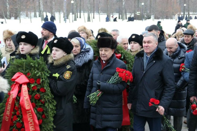 Мухаметшин: Мы должны передать потомкам память о героизме ленинградцев