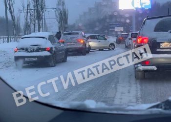 В Казани на Проспекте Победы столкнулись четыре автомобиля