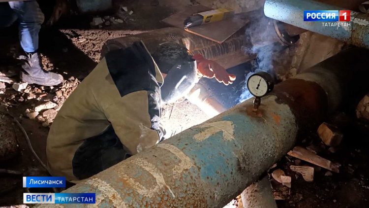 Татарстанские специалисты восстанавливают водоснабжение в Лисичанске