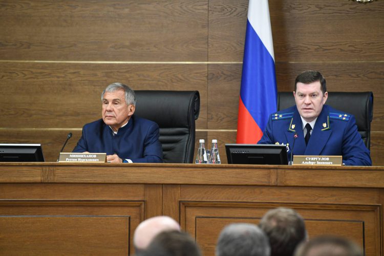 Минниханов принял участие в итоговой коллегии прокуратуры РТ