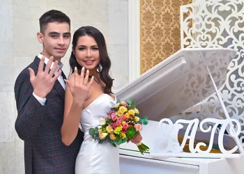 В Нижнекамске в первую красивую дату 2024 года расписались 8 пар