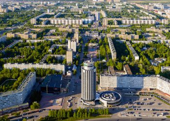 В Челнах строят современную базу для обслуживания крупногабаритных автобусов