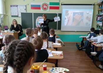 В Альметьевской школе №6 прошел муниципальный семинар учителей ИЗО