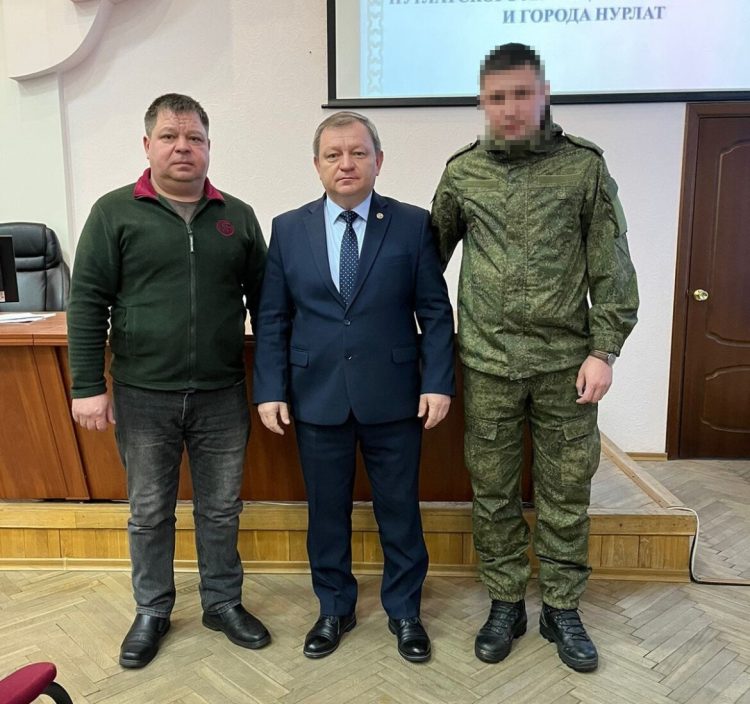 В Нурлате бойцу СВО вручили «Ниву»