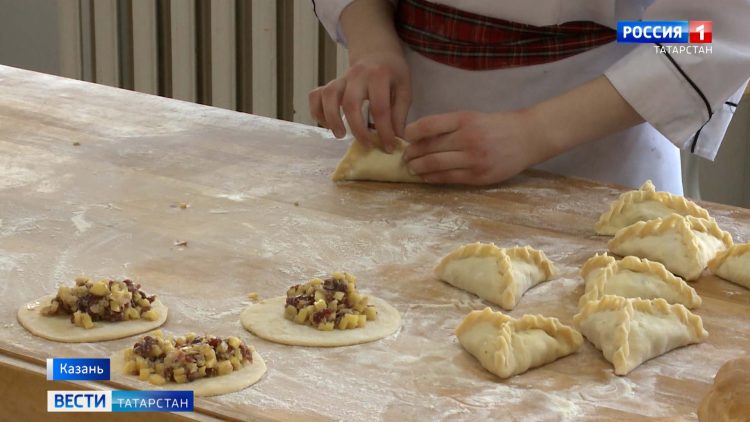 Участники «Игр Будущего» из Бразилии приготовили очпочмаки