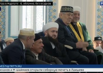 Первый азан прозвучал в новой Соборной мечети Лаишево