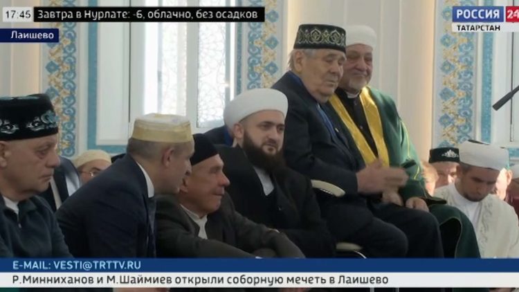 Первый азан прозвучал в новой Соборной мечети Лаишево