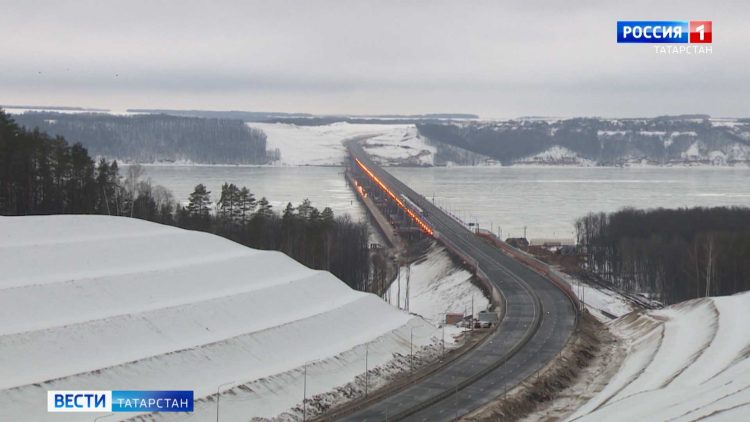 Минниханов поручил решить проблему с пассажирскими перевозками