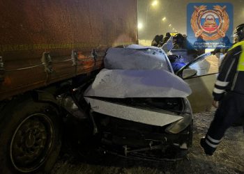 На трассе М7 в ДТП легковушки с фурой погиб ребенок