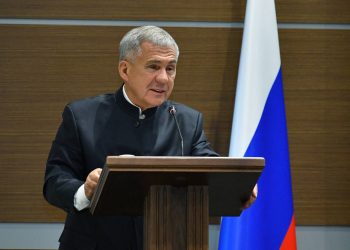 Минниханов принял участие в совещании Арбитражного суда РТ