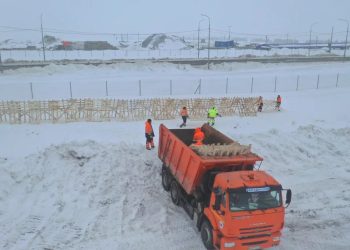 На трассе М12 установили снегозадерживающие щиты