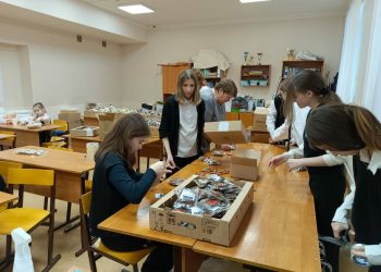 В Лаишевском районе волонтеры подготовили партию домашней лапши для бойцов СВО