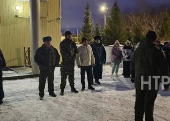 Из Нижнекамска на СВО отправились 13 контрактников