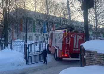 В Нижнекамске эвакуировали детскую поликлинику