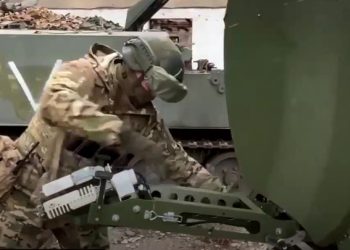 Минобороны: военнослужащим в зоне СВО помогают знания, полученные в вузе