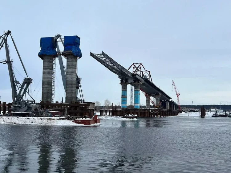 В РТ строительство моста через реку Каму выполнено на 50% по нацпроекту